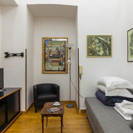 A Due Passi Dal Lungomare Di Mergellina By Wonderful Italy Apartment Naples Exterior photo